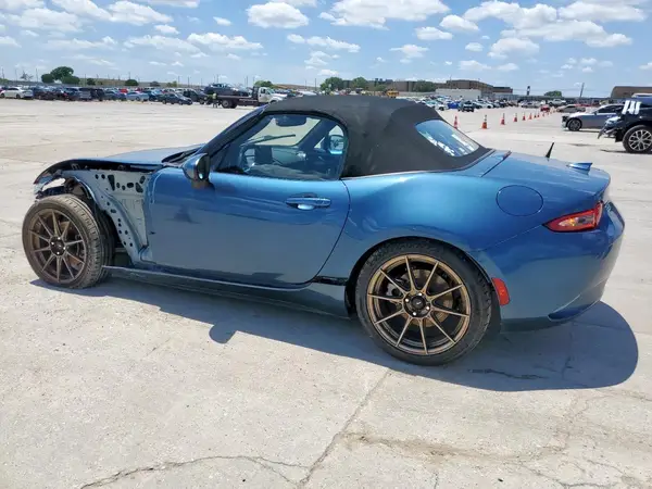 JM1NDAD79L0412834 2020 MAZDA MX-5 - Image 2