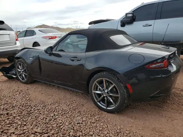 JM1NDAD79L0417015 2020 MAZDA MX-5 - Image 2
