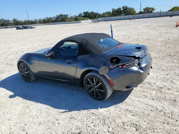 JM1NDAD79R0605087 2024 MAZDA MX-5 - Image 2
