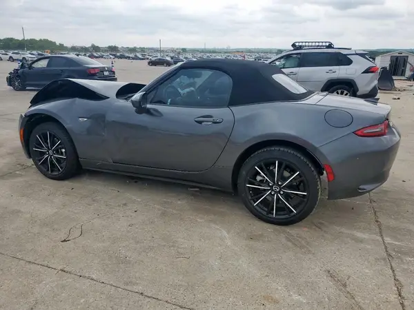 JM1NDAD79R0606644 2024 MAZDA MX-5 - Image 2