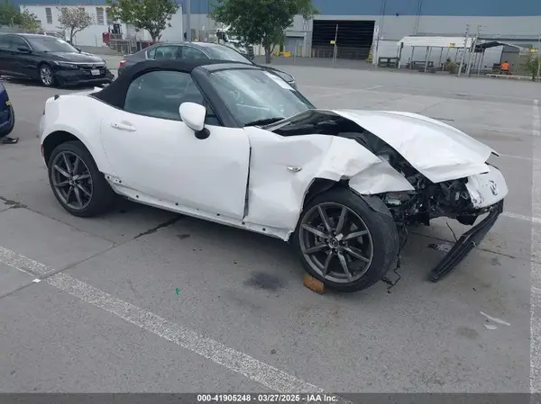 JM1NDAD7XG0112998 2016 MAZDA MX-5 - Image 1