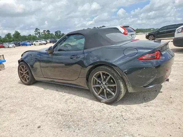 JM1NDAD7XJ0200022 2018 MAZDA MX-5 - Image 2