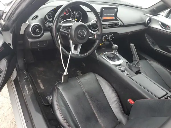 JM1NDAD7XJ0201896 2018 MAZDA MX-5 - Image 8