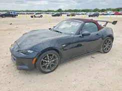 JM1NDAD7XJ0204068 2018 MAZDA MX-5