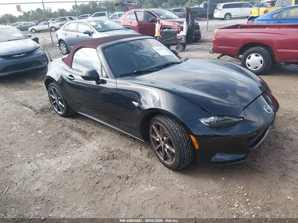 JM1NDAD7XJ0204605 2018 MAZDA MX-5 - Image 1