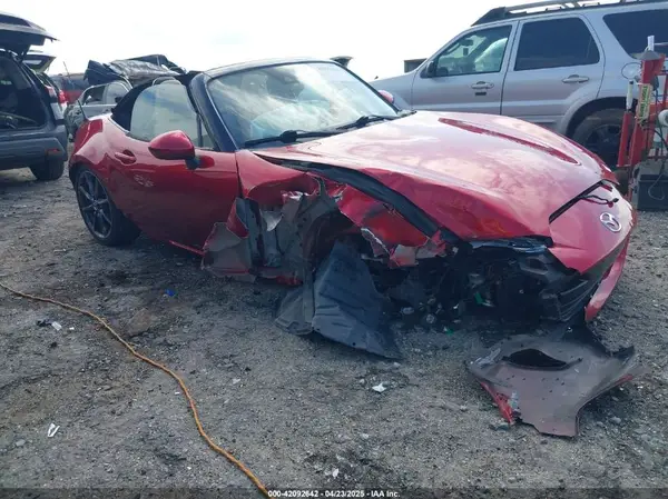 JM1NDAD7XK0306505 2019 MAZDA MX-5 - Image 1