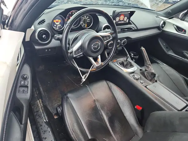 JM1NDAD7XL0416004 2020 MAZDA MX-5 - Image 8