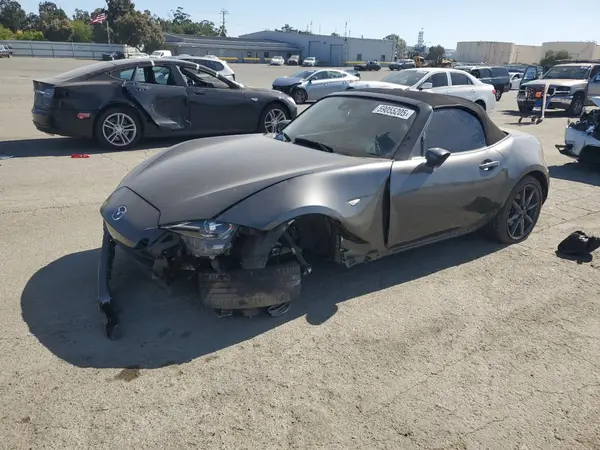 JM1NDAD7XL0418674 2020 MAZDA MX-5 - Image 1
