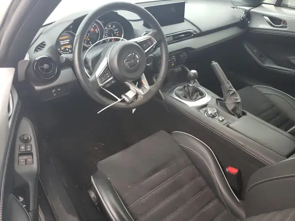 JM1NDAL71R0607675 2024 MAZDA MX-5 - Image 8