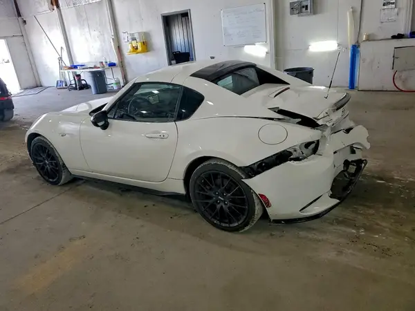 JM1NDAL73H0103031 2017 MAZDA MX-5 - Image 2