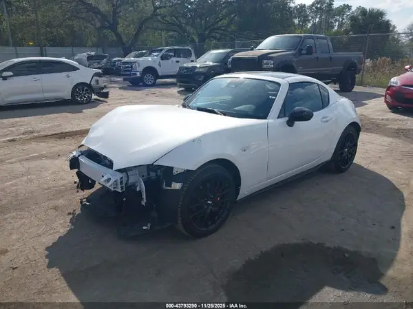 JM1NDAL73R0604969 2024 MAZDA MX-5 - Image 2