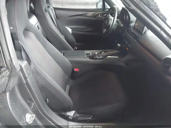 JM1NDAL75H0100518 2017 MAZDA MX-5 - Image 8