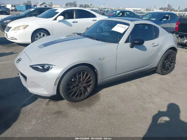 JM1NDAL76R0600527 2024 MAZDA MX-5 - Image 2