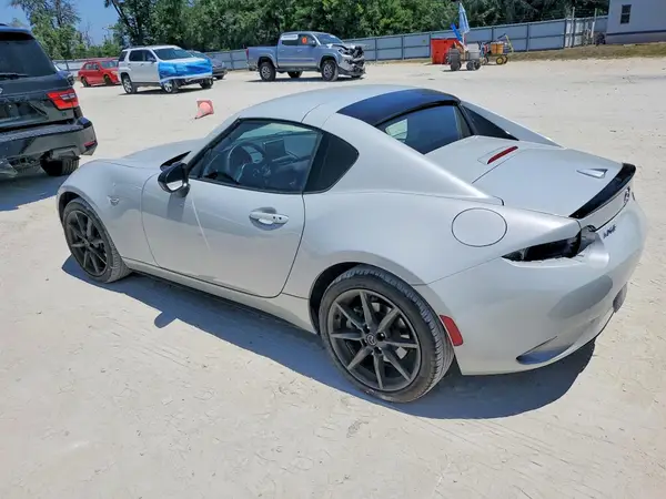 JM1NDAL77H0103842 2017 MAZDA MX-5 - Image 2