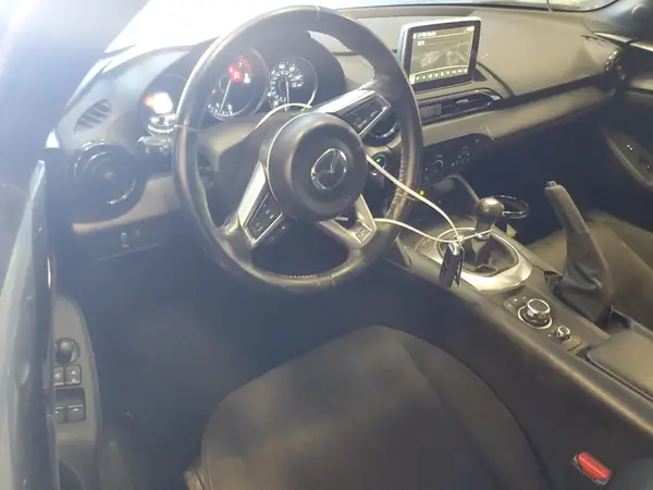 JM1NDAL7XH0105729 2017 MAZDA MX-5 - Image 8