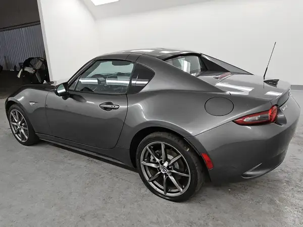JM1NDAM70H0100330 2017 MAZDA MX-5 - Image 2