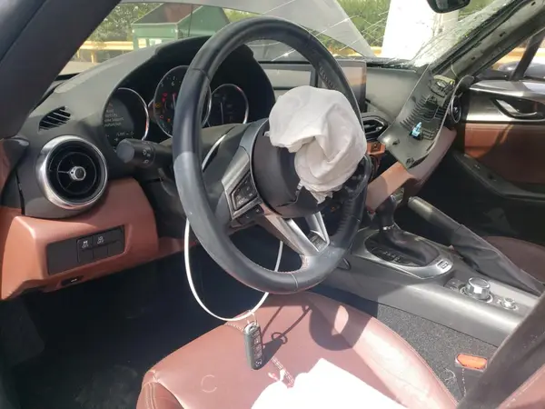 JM1NDAM70K0304438 2019 MAZDA MX-5 - Image 8