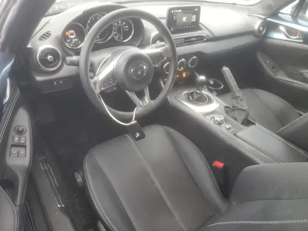 JM1NDAM70L0411989 2020 MAZDA MX-5 - Image 8