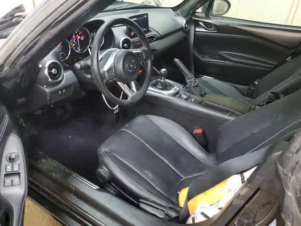 JM1NDAM70M0459445 2021 MAZDA MX-5 - Image 8