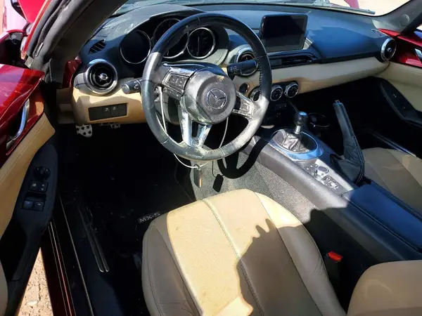 JM1NDAM71L0410060 2020 MAZDA MX-5 - Image 8