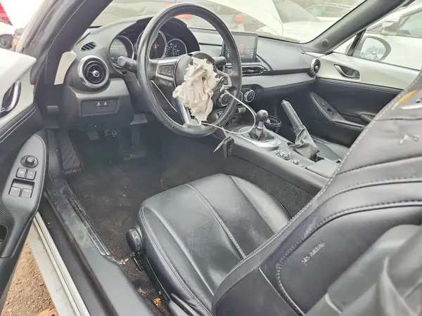 JM1NDAM71M0450768 2021 MAZDA MX-5 - Image 8