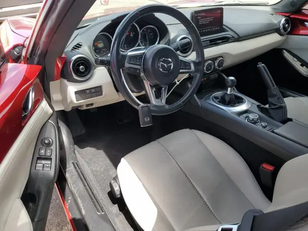 JM1NDAM71M0454691 2021 MAZDA MX-5 - Image 8