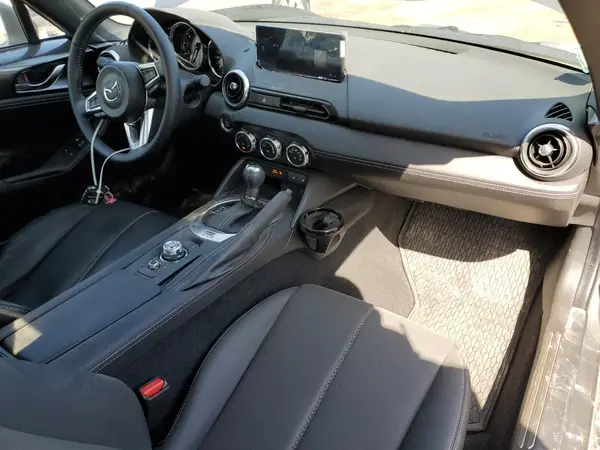 JM1NDAM71R0603639 2024 MAZDA MX-5 - Image 8