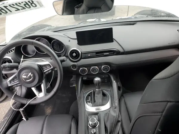 JM1NDAM71S0655858 2025 MAZDA MX-5 - Image 8