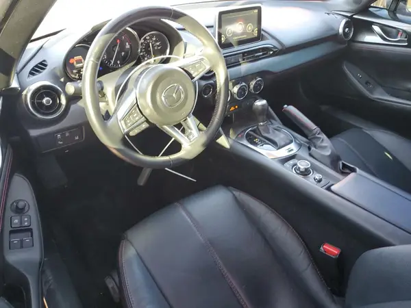 JM1NDAM72H0100720 2017 MAZDA MX-5 - Image 8
