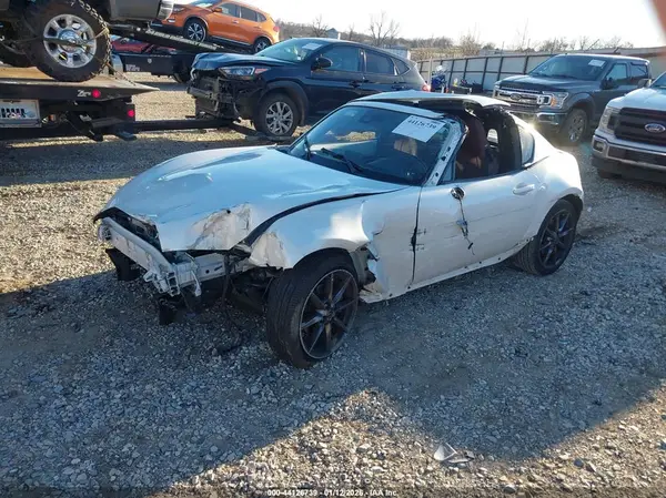 JM1NDAM72K0301105 2019 MAZDA MX-5 - Image 2