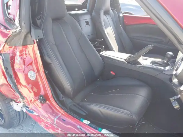 JM1NDAM72R0601530 2024 MAZDA MX-5 - Image 8