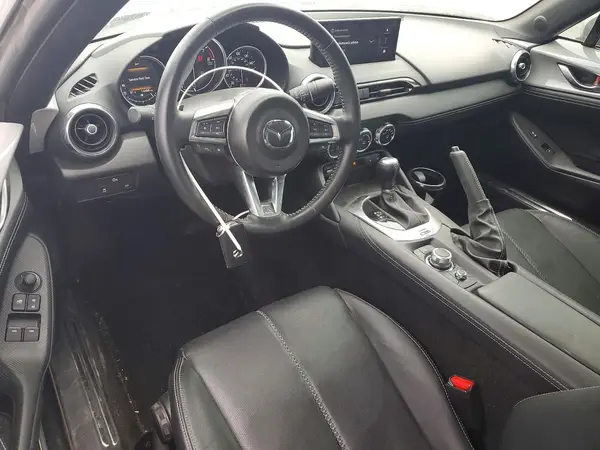 JM1NDAM72R0606033 2024 MAZDA MX-5 - Image 8