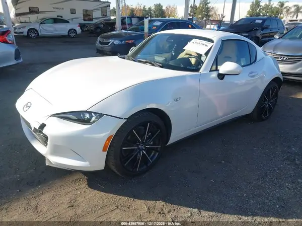 JM1NDAM72R0606047 2024 MAZDA MX-5 - Image 2