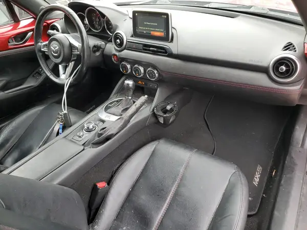 JM1NDAM73H0103786 2017 MAZDA MX-5 - Image 8
