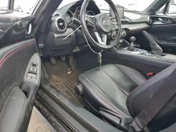 JM1NDAM73K0307589 2019 MAZDA MX-5 - Image 8