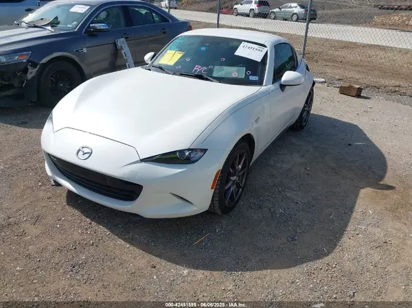JM1NDAM73L0414658 2020 MAZDA MX-5 - Image 2