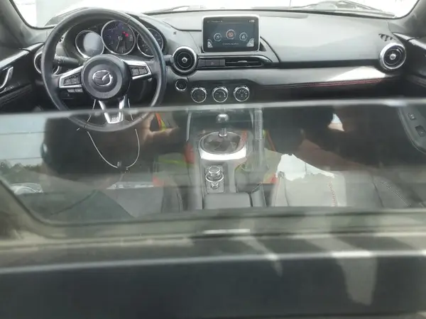 JM1NDAM74H0102310 2017 MAZDA MX-5 - Image 8