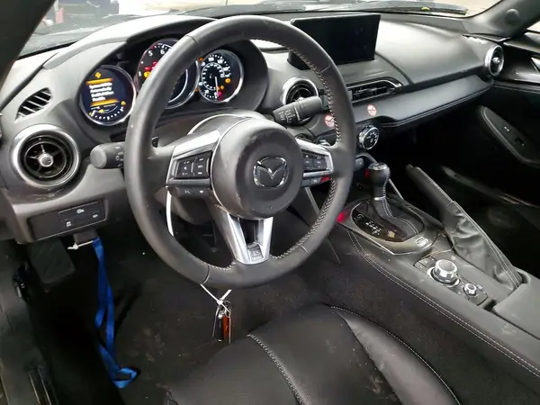 JM1NDAM74T0700647 2026 MAZDA MX-5 - Image 8