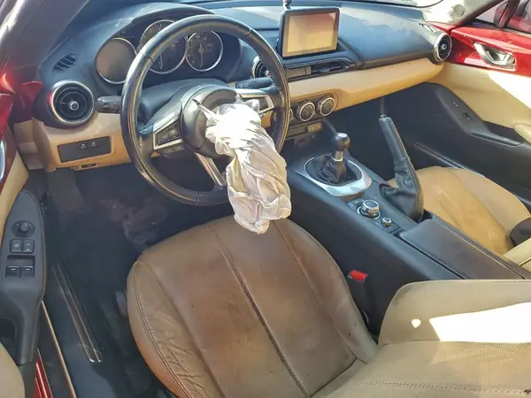 JM1NDAM75L0412538 2020 MAZDA MX-5 - Image 8