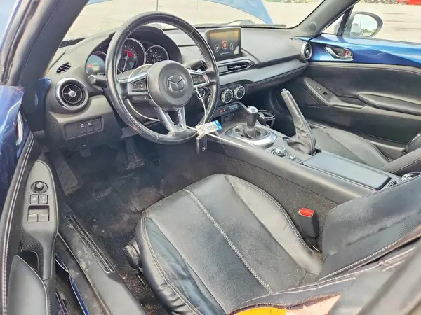 JM1NDAM75L0413740 2020 MAZDA MX-5 - Image 8