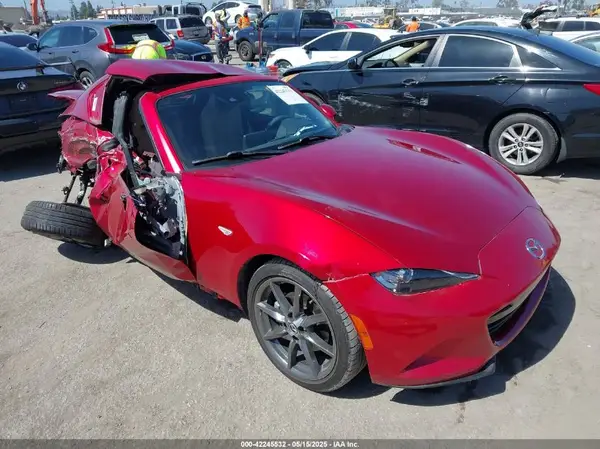 JM1NDAM76H0107542 2017 MAZDA MX-5 - Image 1