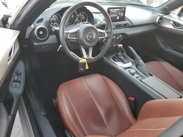 JM1NDAM76P0550711 2023 MAZDA MX-5 - Image 8