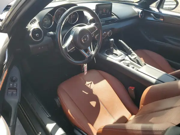 JM1NDAM76P0557545 2023 MAZDA MX-5 - Image 8