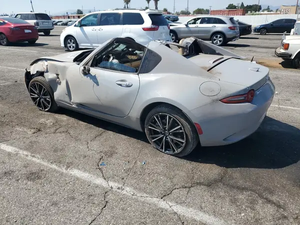 JM1NDAM76R0604916 2024 MAZDA MX-5 - Image 2