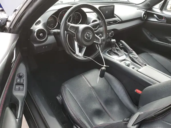 JM1NDAM77K0300256 2019 MAZDA MX-5 - Image 8