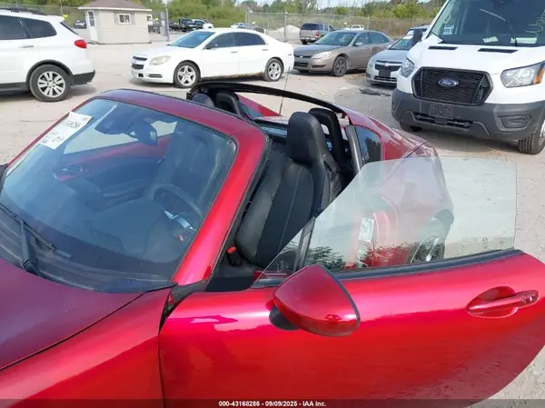 JM1NDAM79L0416589 2020 MAZDA MX-5 - Image 8
