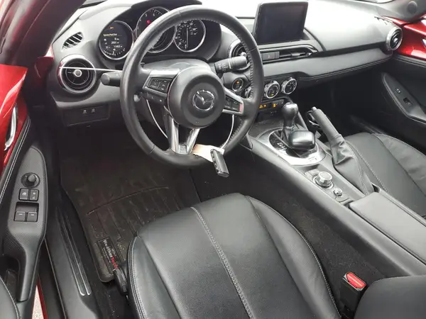 JM1NDAM79P0559578 2023 MAZDA MX-5 - Image 8