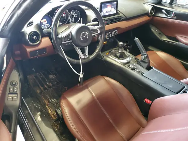 JM1NDAM7XJ0200652 2018 MAZDA MX-5 - Image 8