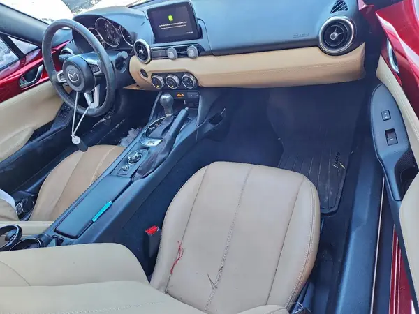 JM1NDAM7XJ0203874 2018 MAZDA MX-5 - Image 8