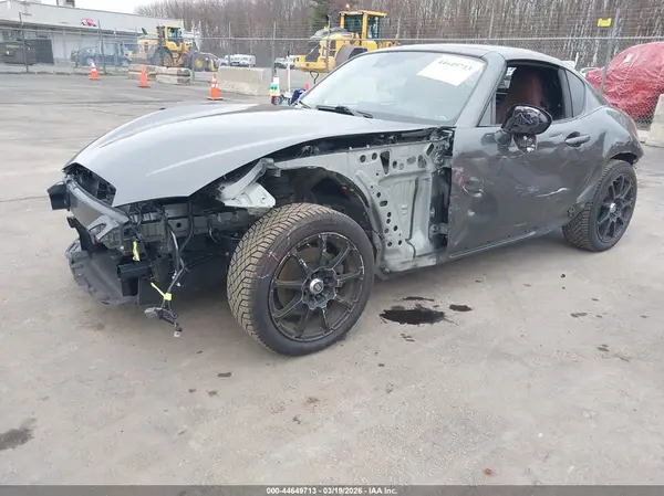 JM1NDAM7XK0306827 2019 MAZDA MX-5 - Image 2